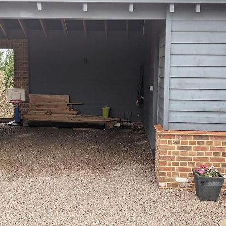 Private Garden Annexe With Kitchenette Apartment Gedney Exterior photo